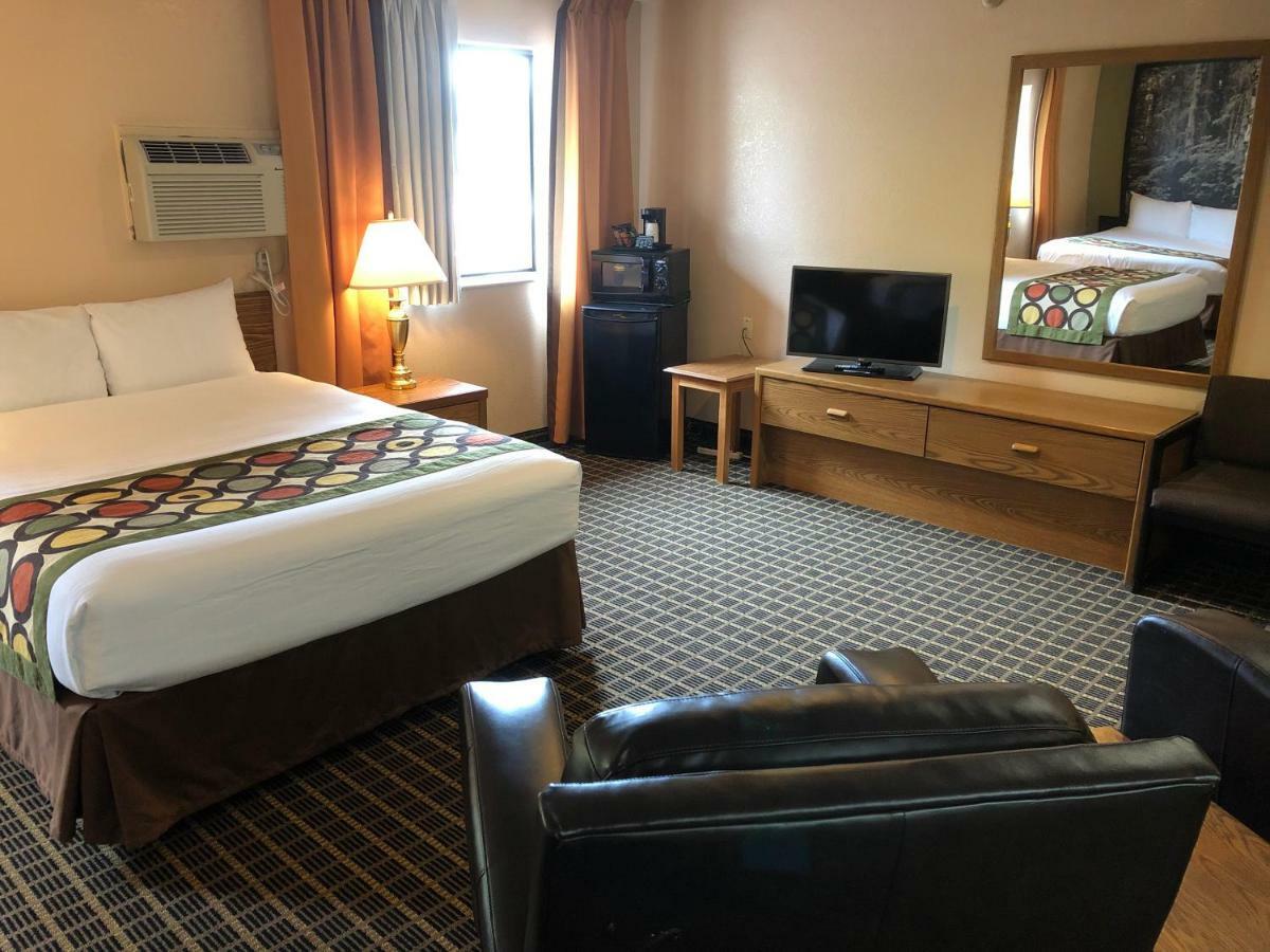 Hotel Super 8 By Wyndham Sitka Extérieur photo